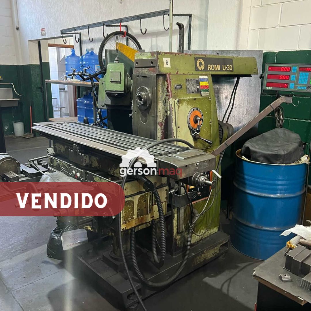 FRESADORA UNIVERSAL ROMI U30 COMPLETA
